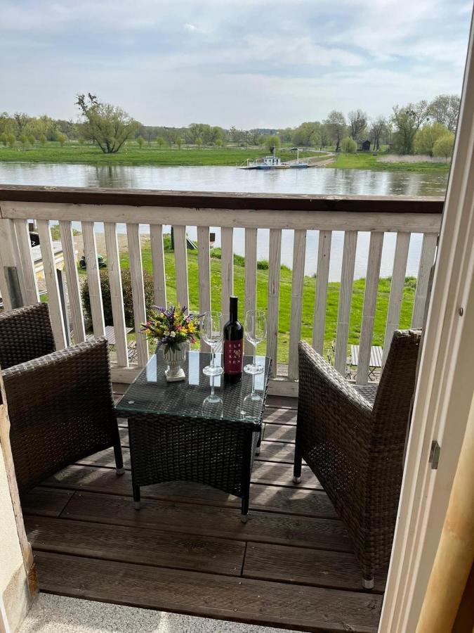 Hotel Elbterrasse Woerlitz Oranienbaum-Woerlitz Esterno foto